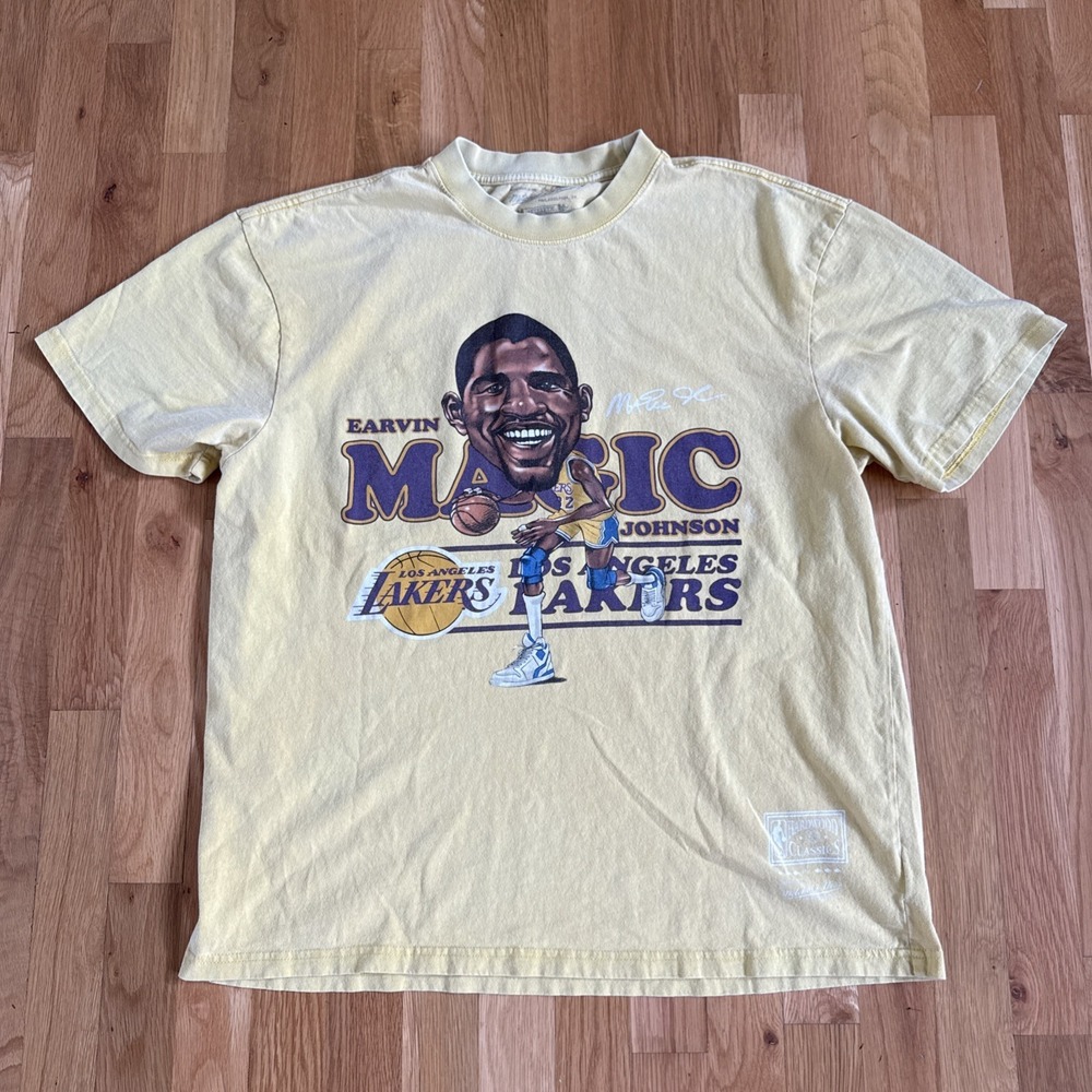 Magic Johnson Lakers T-Shirt Men's Large Mitchel & Ness Hardwood Classics NBA‎